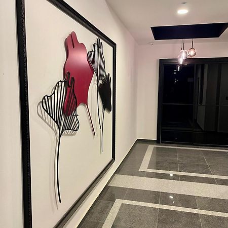 Sunlight Luxe Apartment Skopje Exterior photo